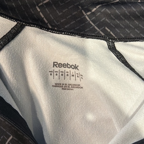 Reebok athletic quarter zip size small women’s - Picture 6 of 7